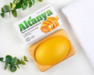 Мыло Алтания натуральное с мёдом и маточным молочком, 100 г