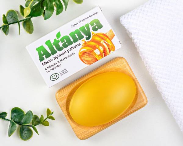 Мыло Алтания натуральное с мёдом и маточным молочком, 100 г фотография